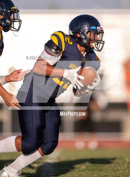 Thumbnail 1 in Arvin @ Shafter photogallery.