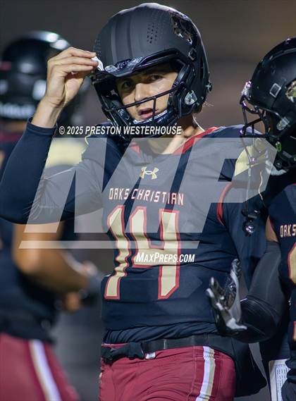 Thumbnail 3 in St. Bonaventure vs Oaks Christian (CIF SS Division 4 Round 1) photogallery.