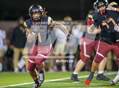 Thumbnail 3 in St. Bonaventure vs Oaks Christian (CIF SS Division 4 Round 1) photogallery.