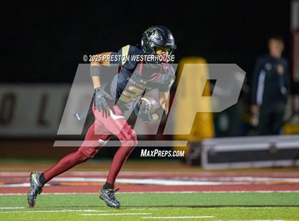 Thumbnail 3 in St. Bonaventure vs Oaks Christian (CIF SS Division 4 Round 1) photogallery.