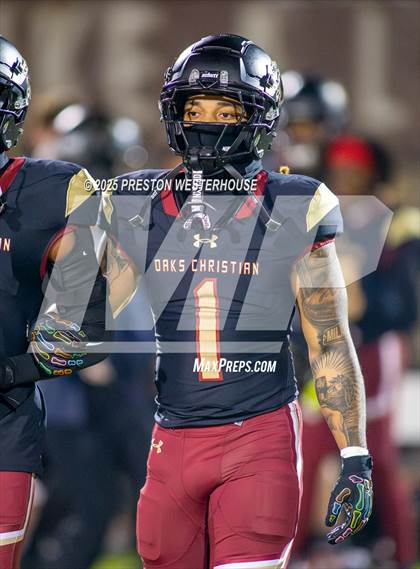 Thumbnail 1 in St. Bonaventure vs Oaks Christian (CIF SS Division 4 Round 1) photogallery.