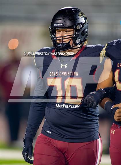 Thumbnail 1 in St. Bonaventure vs Oaks Christian (CIF SS Division 4 Round 1) photogallery.