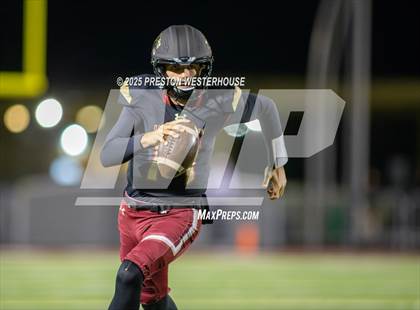 Thumbnail 3 in St. Bonaventure vs Oaks Christian (CIF SS Division 4 Round 1) photogallery.