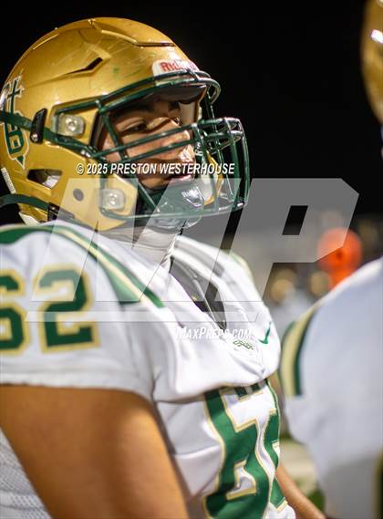 Thumbnail 3 in St. Bonaventure vs Oaks Christian (CIF SS Division 4 Round 1) photogallery.