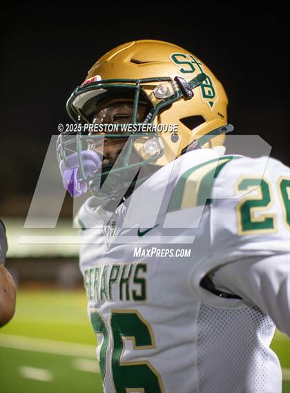 Thumbnail 3 in St. Bonaventure vs Oaks Christian (CIF SS Division 4 Round 1) photogallery.