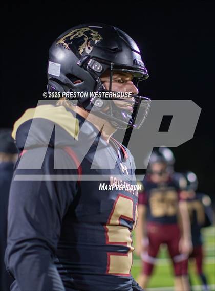 Thumbnail 3 in St. Bonaventure vs Oaks Christian (CIF SS Division 4 Round 1) photogallery.