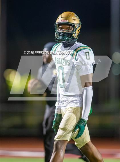 Thumbnail 2 in St. Bonaventure vs Oaks Christian (CIF SS Division 4 Round 1) photogallery.