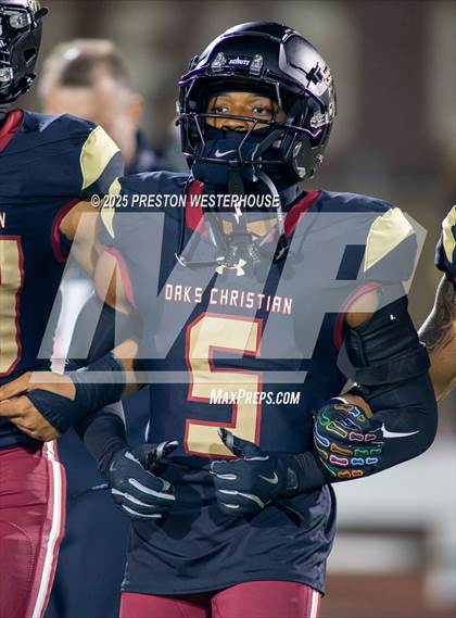 Thumbnail 2 in St. Bonaventure vs Oaks Christian (CIF SS Division 4 Round 1) photogallery.
