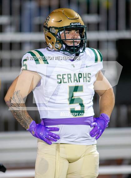 Thumbnail 3 in St. Bonaventure vs Oaks Christian (CIF SS Division 4 Round 1) photogallery.