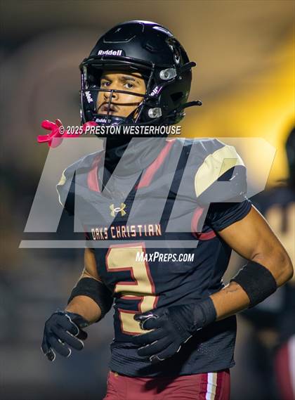 Thumbnail 1 in St. Bonaventure vs Oaks Christian (CIF SS Division 4 Round 1) photogallery.