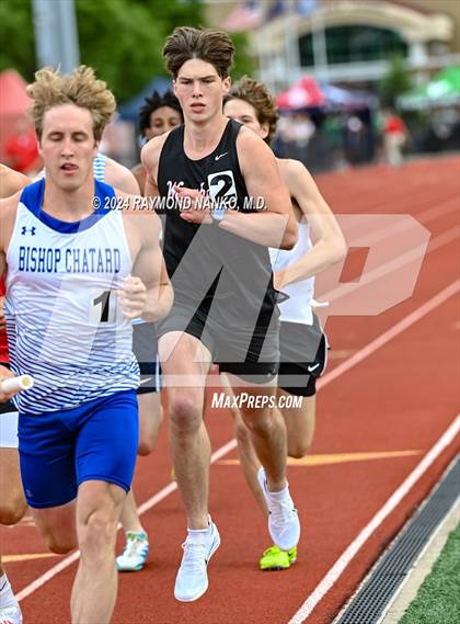 Thumbnail 3 in IHSAA Pike Regional (4 x 800 Meter Heat 2) photogallery.