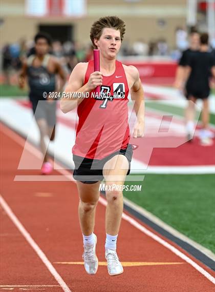 Thumbnail 2 in IHSAA Pike Regional (4 x 800 Meter Heat 2) photogallery.