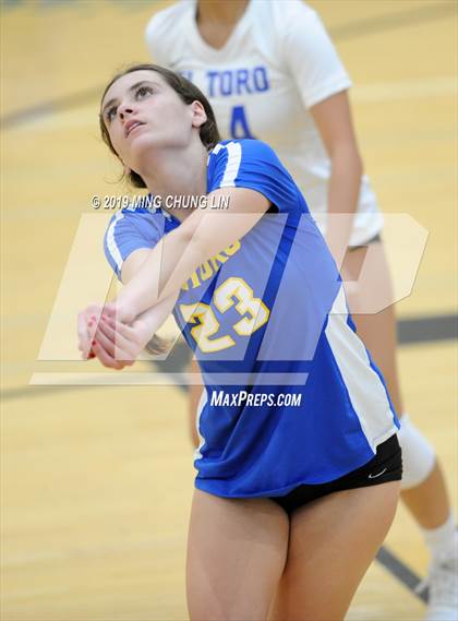 Thumbnail 2 in JV: El Toro @ Aliso Niguel photogallery.