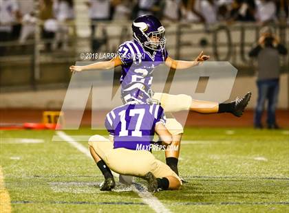Thumbnail 1 in Saugus @ Valencia photogallery.