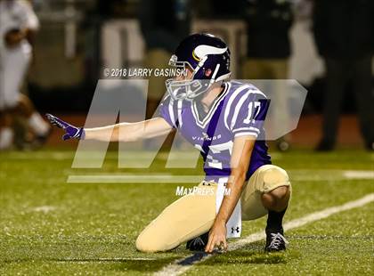 Thumbnail 3 in Saugus @ Valencia photogallery.