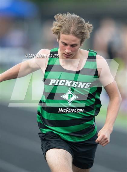 Thumbnail 1 in Gilmer Meet photogallery.