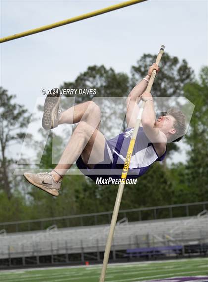 Thumbnail 2 in Gilmer Meet photogallery.