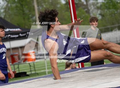 Thumbnail 2 in Gilmer Meet photogallery.