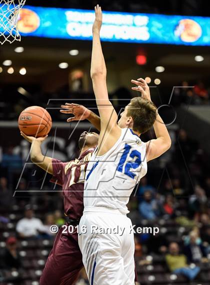 Thumbnail 3 in Bishop Gorman vs. Christ the King  (Bass Pro Tournament of Champions)  photogallery.