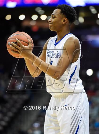 Thumbnail 1 in Bishop Gorman vs. Christ the King  (Bass Pro Tournament of Champions)  photogallery.