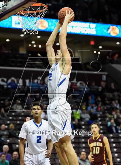 Thumbnail 3 in Bishop Gorman vs. Christ the King  (Bass Pro Tournament of Champions)  photogallery.