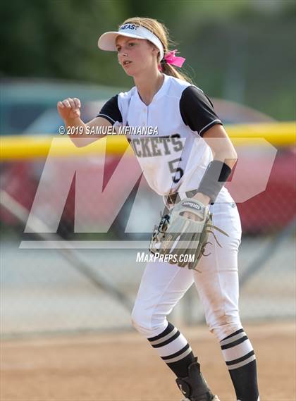 Thumbnail 1 in Kearney @ Lincoln Northeast photogallery.