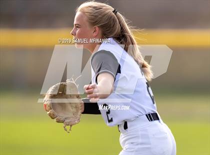 Thumbnail 3 in Kearney @ Lincoln Northeast photogallery.