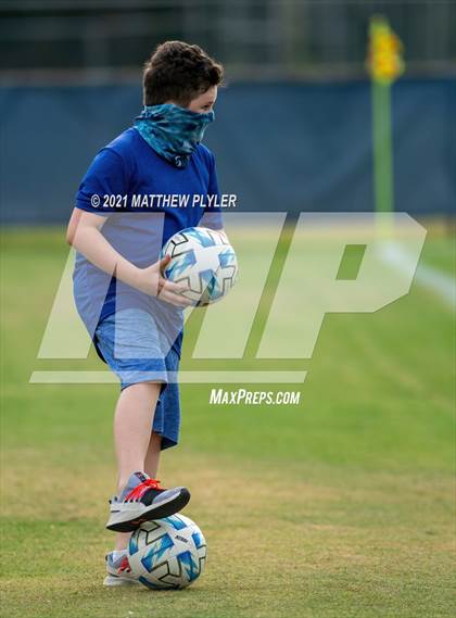 Thumbnail 2 in Harrells Christian Academy vs Fayetteville Academy (NCISAA 2A Second Round) photogallery.