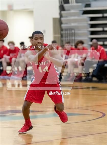 Thumbnail 2 in Grassfield @ Hickory photogallery.