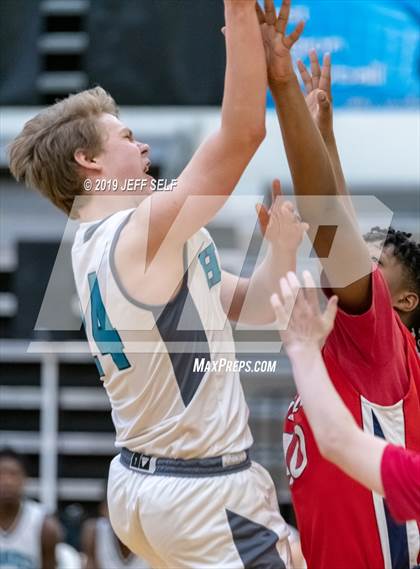 Thumbnail 2 in Grassfield @ Hickory photogallery.