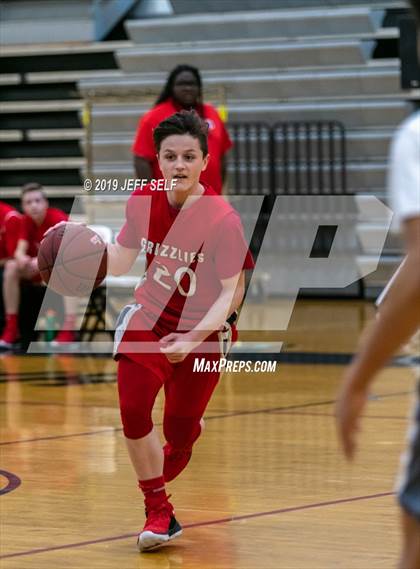 Thumbnail 1 in Grassfield @ Hickory photogallery.