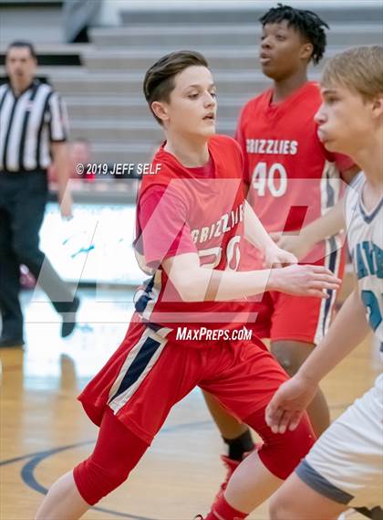 Thumbnail 1 in Grassfield @ Hickory photogallery.