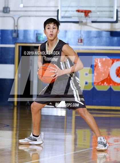 Thumbnail 1 in Eagle Rock vs. Kennedy (CIF LASC D2 Finals) photogallery.
