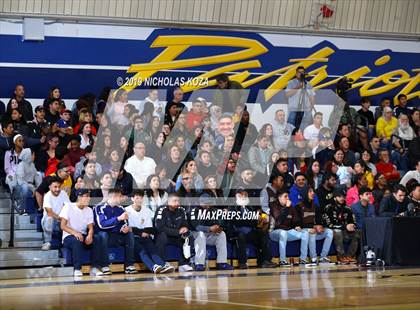 Thumbnail 2 in Eagle Rock vs. Kennedy (CIF LASC D2 Finals) photogallery.