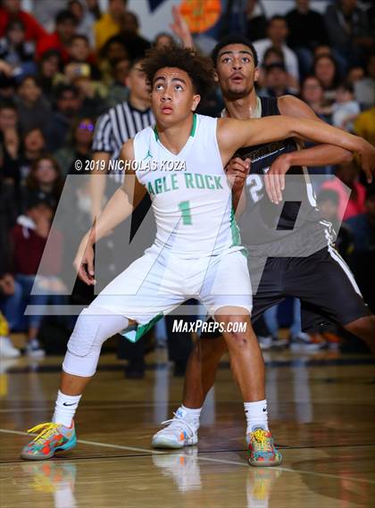 Thumbnail 1 in Eagle Rock vs. Kennedy (CIF LASC D2 Finals) photogallery.