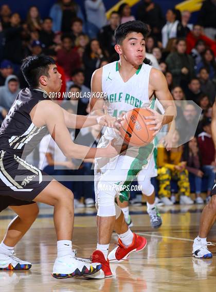 Thumbnail 1 in Eagle Rock vs. Kennedy (CIF LASC D2 Finals) photogallery.