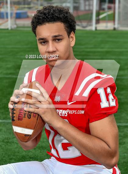 Thumbnail 2 in Mater Dei (Preseason Top 25 Photo Shoot) photogallery.