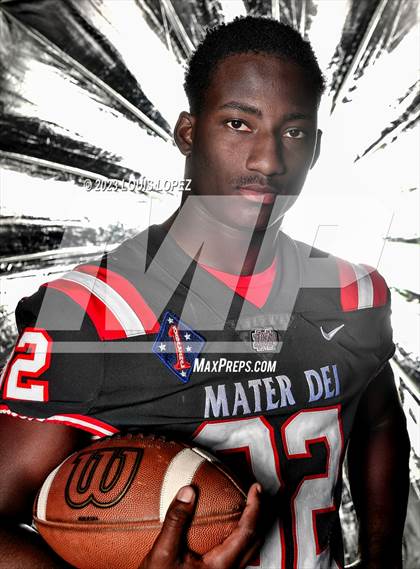 Thumbnail 2 in Mater Dei (Preseason Top 25 Photo Shoot) photogallery.