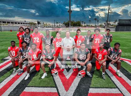 Thumbnail 2 in Mater Dei (Preseason Top 25 Photo Shoot) photogallery.