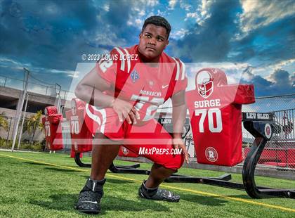 Thumbnail 1 in Mater Dei (Preseason Top 25 Photo Shoot) photogallery.
