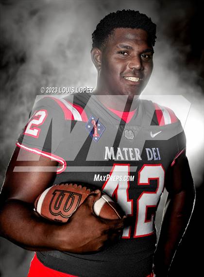 Thumbnail 3 in Mater Dei (Preseason Top 25 Photo Shoot) photogallery.