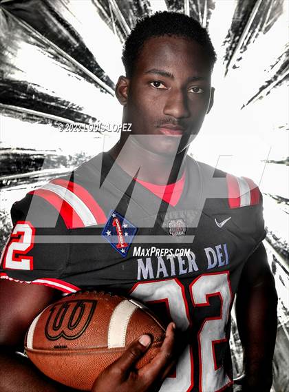 Thumbnail 3 in Mater Dei (Preseason Top 25 Photo Shoot) photogallery.