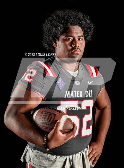 Thumbnail 1 in Mater Dei (Preseason Top 25 Photo Shoot) photogallery.