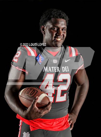 Thumbnail 3 in Mater Dei (Preseason Top 25 Photo Shoot) photogallery.