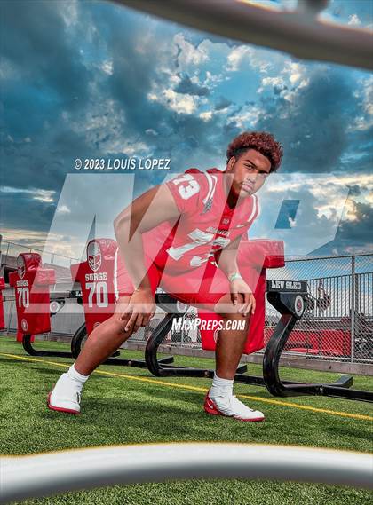 Thumbnail 3 in Mater Dei (Preseason Top 25 Photo Shoot) photogallery.