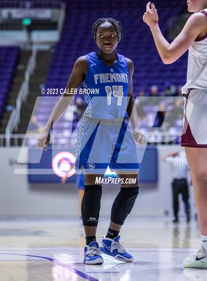 Thumbnail 3 in Lone Peak vs. Fremont (UHSAA 6A Semifinal) photogallery.