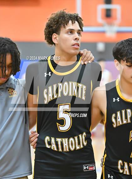 Thumbnail 1 in Thunderbird vs. Salpointe Catholic (AIA 4A Round 1 Playoff) photogallery.