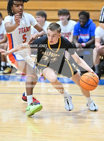 Thumbnail 3 in Thunderbird vs. Salpointe Catholic (AIA 4A Round 1 Playoff) photogallery.