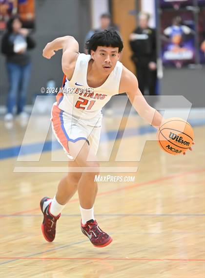 Thumbnail 1 in Thunderbird vs. Salpointe Catholic (AIA 4A Round 1 Playoff) photogallery.