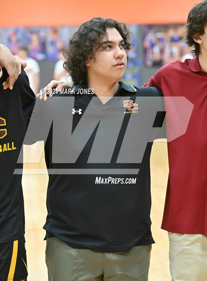 Thumbnail 1 in Thunderbird vs. Salpointe Catholic (AIA 4A Round 1 Playoff) photogallery.